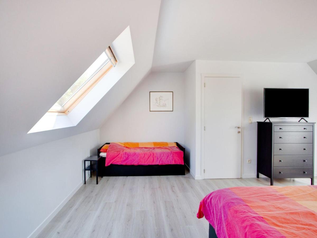 Modern Holiday Home In Scherpenheuvel With Infrared Sauna المظهر الخارجي الصورة